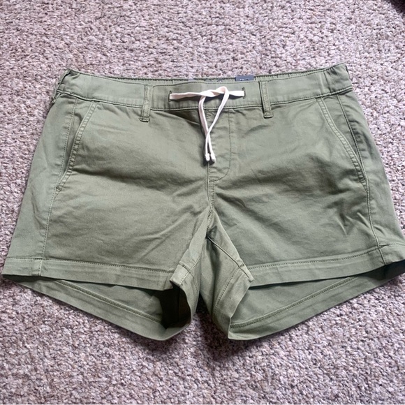 Torrid 3.5 Inch Pull-On #FeeltheFit Stretch Cotton Short Green Sz 00 Drawstring - Picture 2 of 5